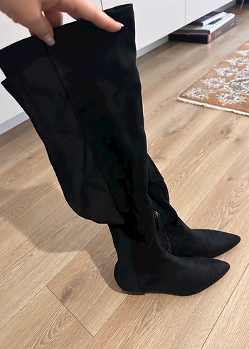 Zara Siyah Süet Stiletto Topuklu Dizüstü Bot