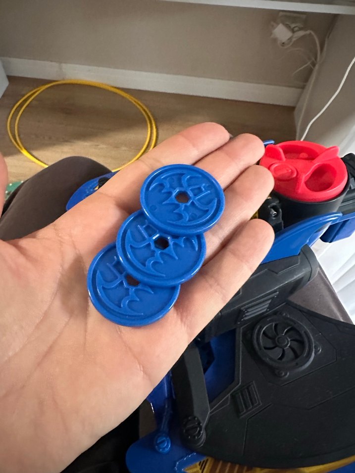 Batman Temalı Mavi Kanatlı Aksiyon Figürü - Görsel 5