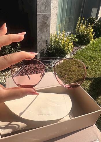 Gentle Monster unisex güneş u - Görsel 3