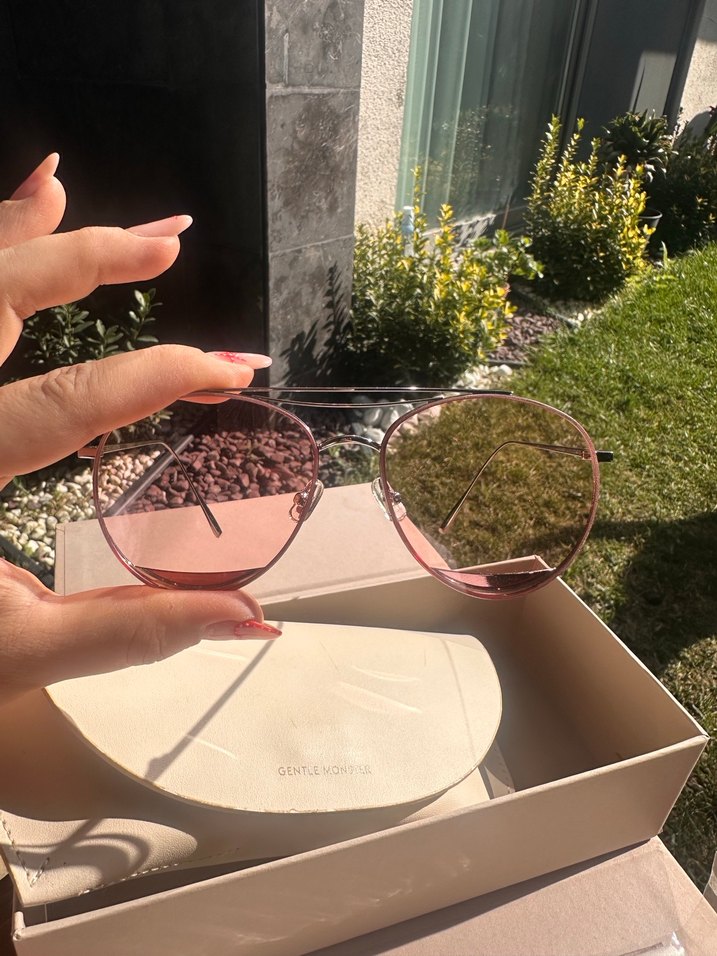 Gentle Monster unisex güneş u - Görsel 3