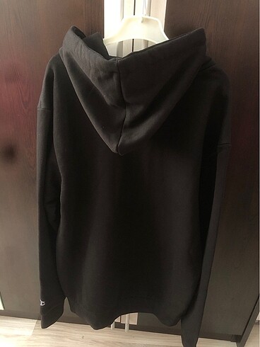 m Beden Champion etiketli sweatshirt