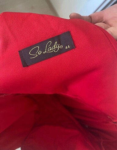 Kırmızı Abiye - Görsel 4