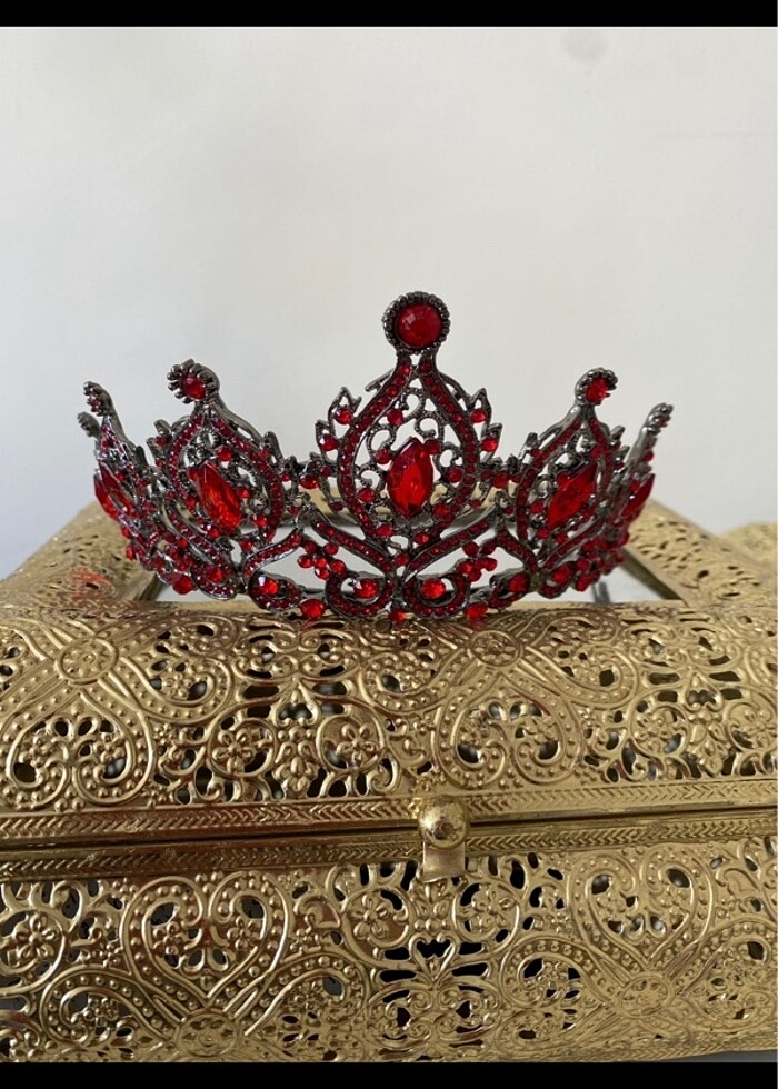 Kırmızı kına tacı - Görsel 2