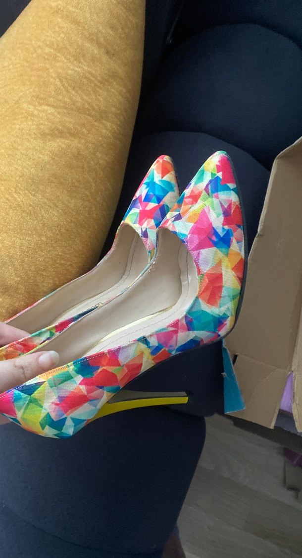 Kadın Çok Renkli Stiletto Topuklu Ayakkabı - Görsel 4