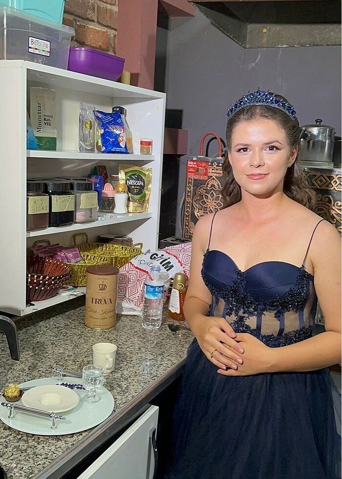 Nişan elbisesi - Görsel 4