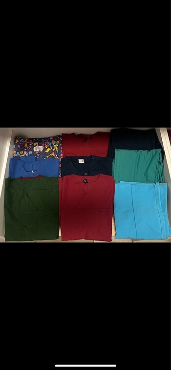 SCRUBS