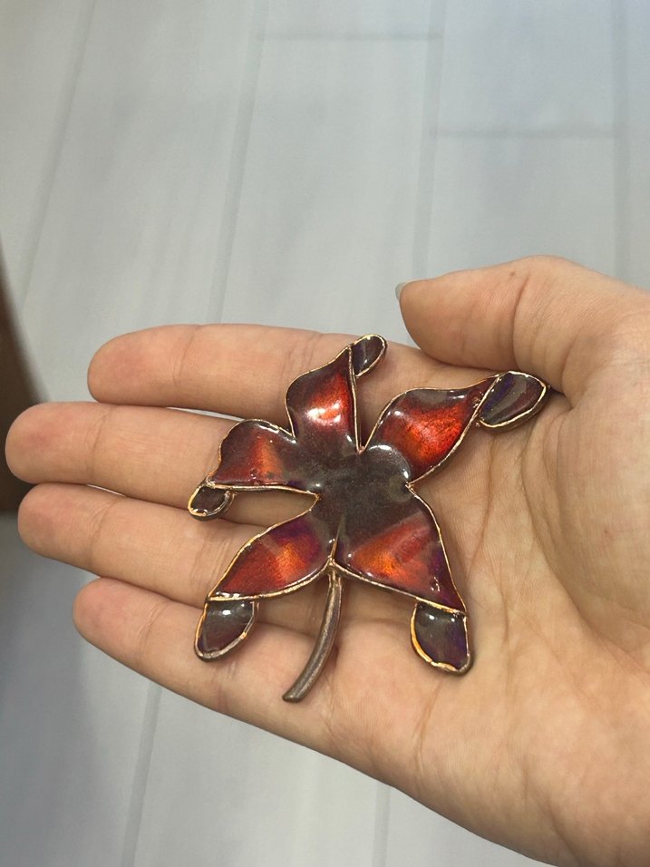 BAKIR Çiçek Desenli Broş - Görsel 4