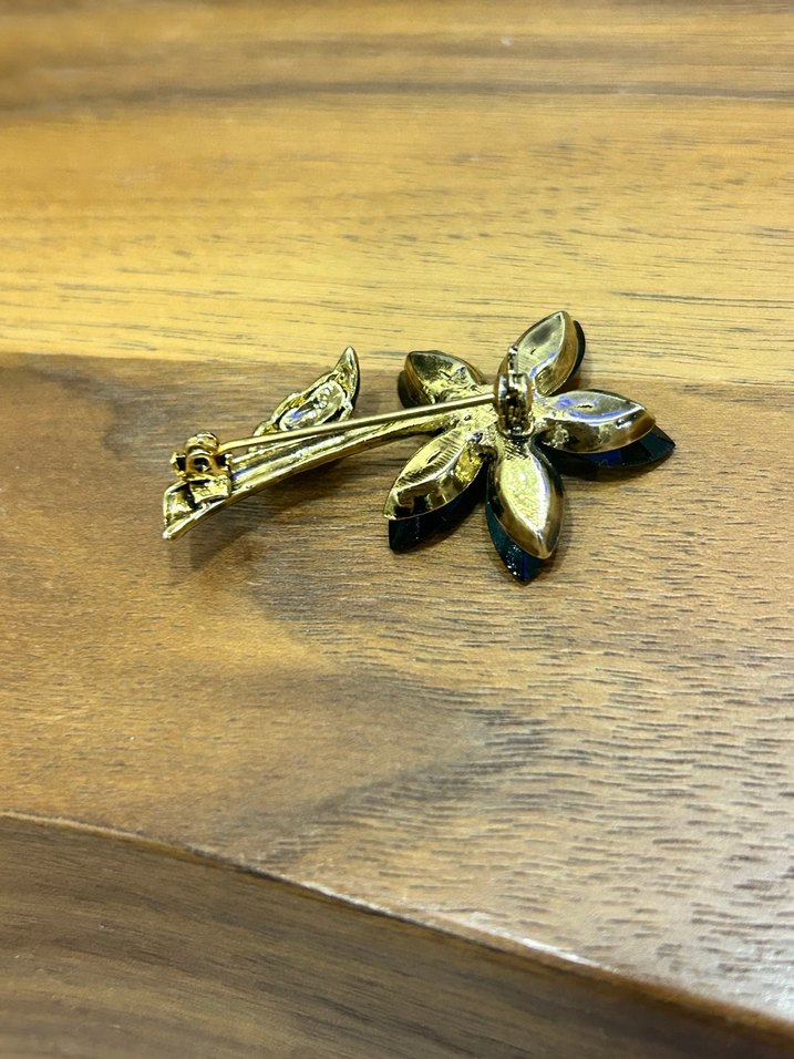 MARGAZİT TAŞLI Broş - Görsel 3