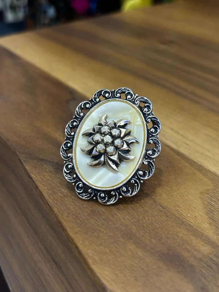 Çiçek Motifli ANTİKA Broş - Görsel 2