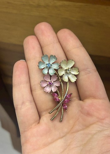 MİNELİ Vintage Çiçekli Payetli Broş - Görsel 4