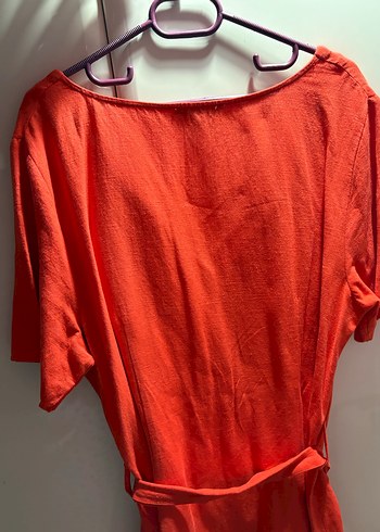 Kırmızı Düğmeli Midi Keten Elbise - Görsel 6