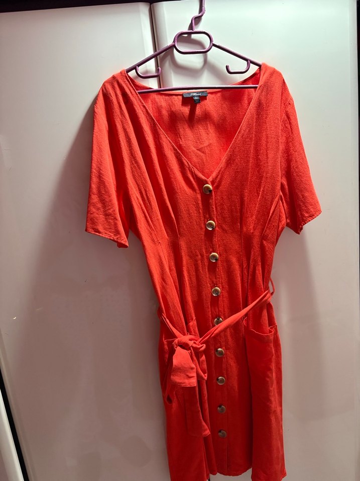 Kırmızı Düğmeli Midi Keten Elbise - Görsel 2