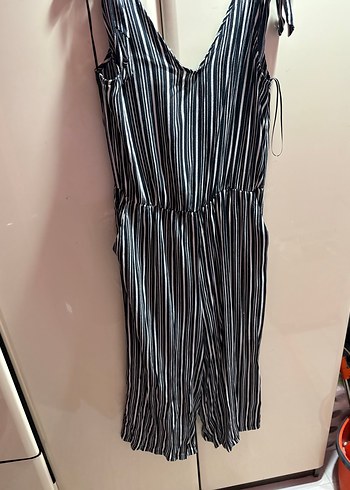 V Yakalı Çizgili Midi Tulum - Görsel 2