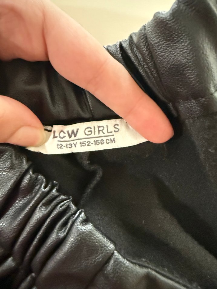 Kemerli Siyah Deri Mini Etek - Görsel 4