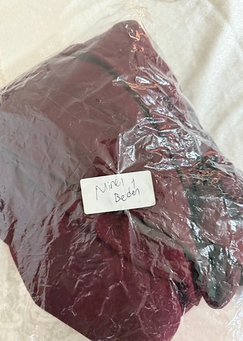 Bordo Nakışlı Uzun Kollu Tesettür Elbise - Görsel 7