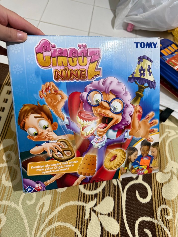 TOMY NiNE Renkli Çocuk Masa Oyunu - Görsel 2