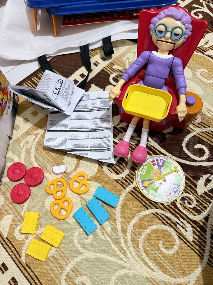 TOMY NiNE Renkli Çocuk Masa Oyunu - Görsel 3