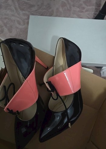 Pembe Tokalı Stiletto Topuklu Kadın Ayakkabı - Görsel 4