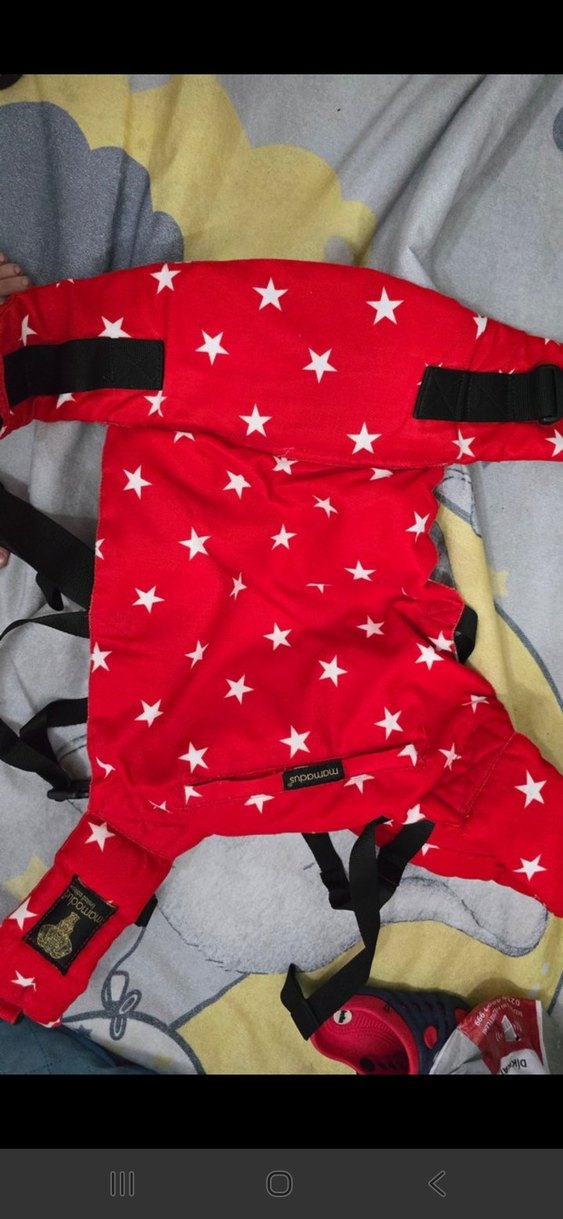 Yıldız Desenli Kırmızı Bebek Taşıyıcı - Görsel 3
