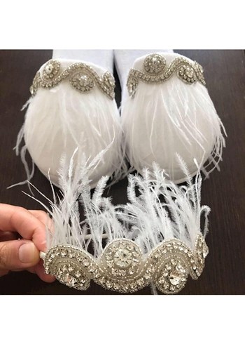 Nakışlı Kürklü Beyaz Kadın Terlik lohusa terlik - Görsel 2