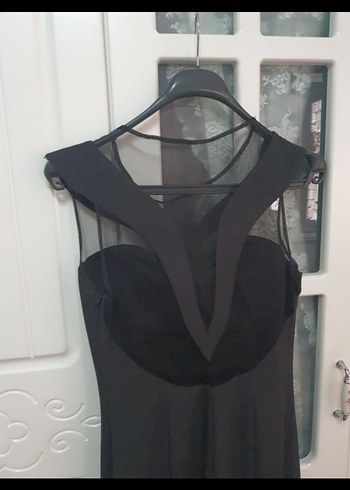 Siyah Uzun V Yaka Gotik Kadın Elbise - Görsel 3