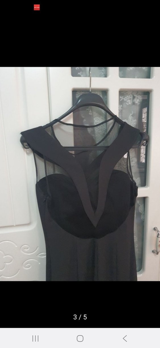 Siyah Uzun V Yaka Gotik Kadın Elbise - Görsel 3