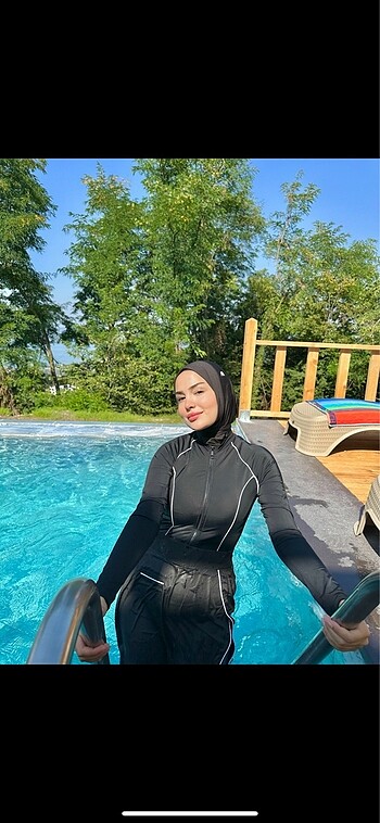 Manuka Haşema üstü ve pareo