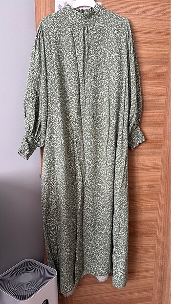 Modest elbise