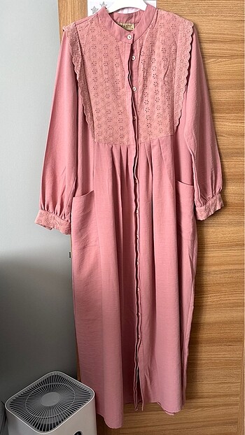 Modest elbise