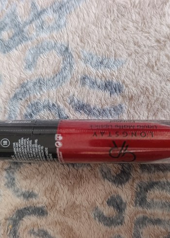 Koyu Kırmızı Likit Ruj