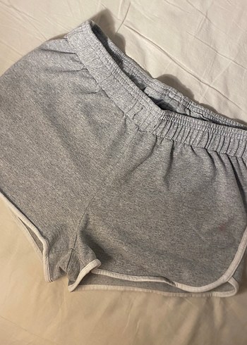 Gri Mini Kadın Şort - Görsel 2