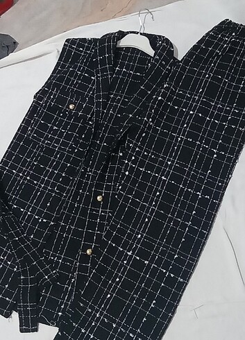 m Beden İkili takım sıfır hiç giyilmedi 38 40 benden