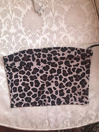 Pull and bear leoparlı straplez üst