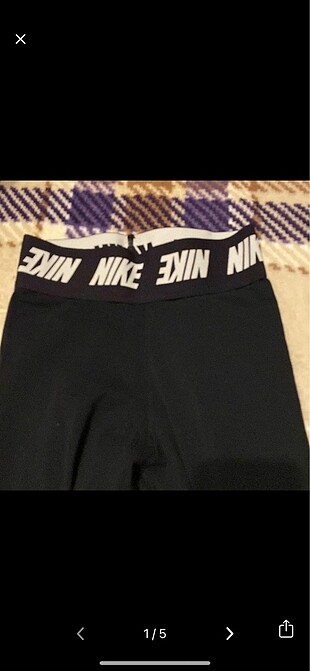 Nike Tayt