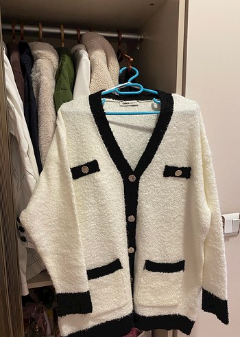 LC Waikiki l