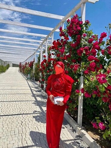 Kırmızı abiye