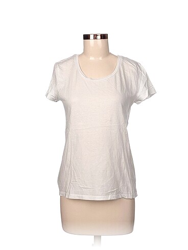 Mudo T-shirt %70 İndirimli.