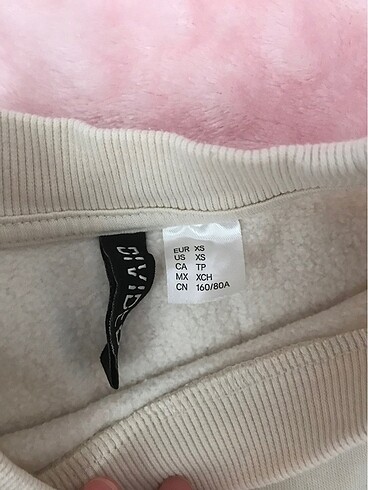 H&M hm sweatshirt