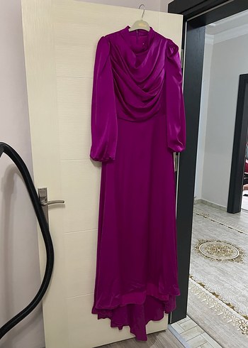 Mor Uzun Kollu Saten Kadın Elbise - Görsel 2