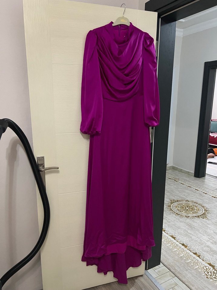 Mor Uzun Kollu Saten Kadın Elbise - Görsel 2