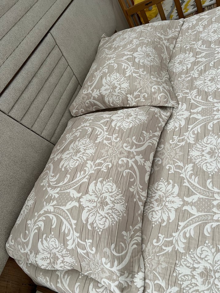 Desenli Beyaz Yatak Örtüsü - Görsel 3