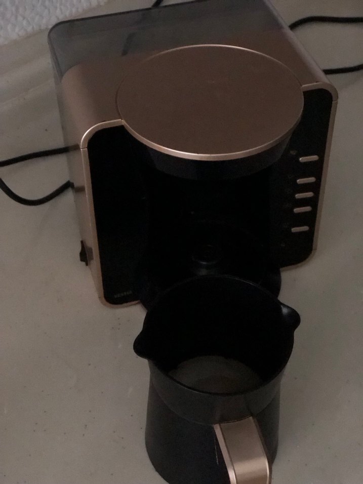 Bej ve Siyah Vestel Kahve Makinesi - Görsel 2