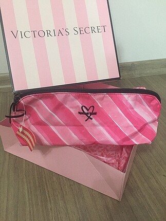 Victoria Secret makyaj çantası