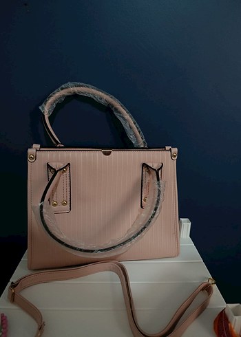 Pembe Minimalist Deri Kadın Çanta