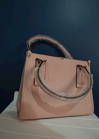 Bershka Pembe Minimalist Deri Kadın Çanta