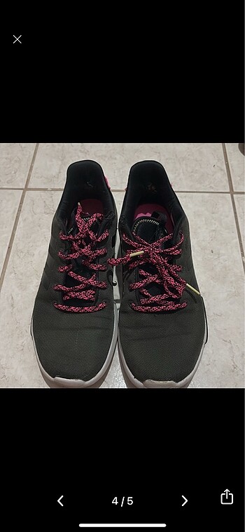 39 Beden siyah Renk Adidas spor ayakkabı
