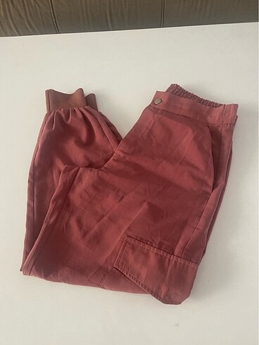 Bayan pantolon markası ZARA M beden