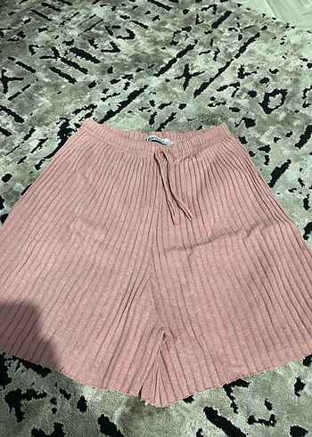 Pembe Piliseli Triko Mini Şort