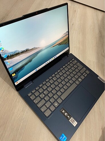 Lenovo Lenovo dokunmatik bilgisayar
