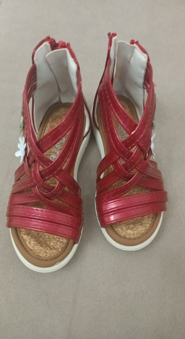 Kız Çocuk Kırmızı Tokalı Sandalet - Görsel 2